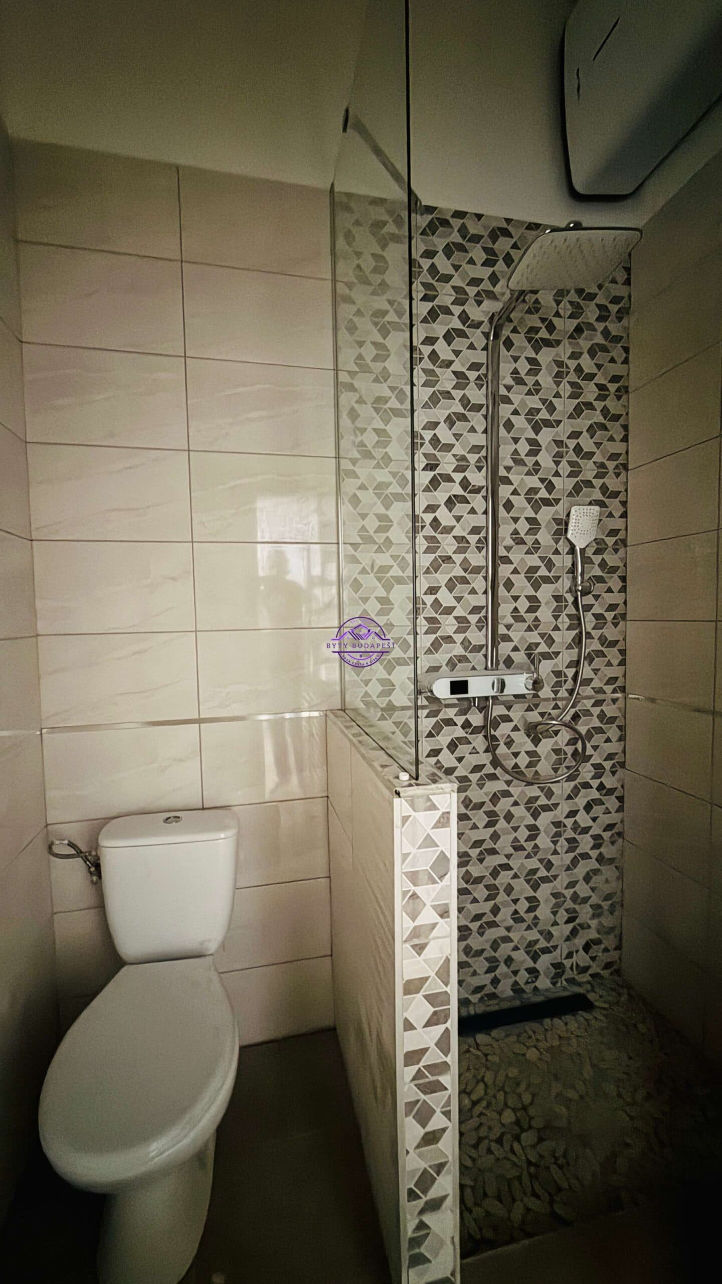 Kompaktný mestský byt po rekonštrukcii – Klauzál tér, VII. obvod Budapešti 2