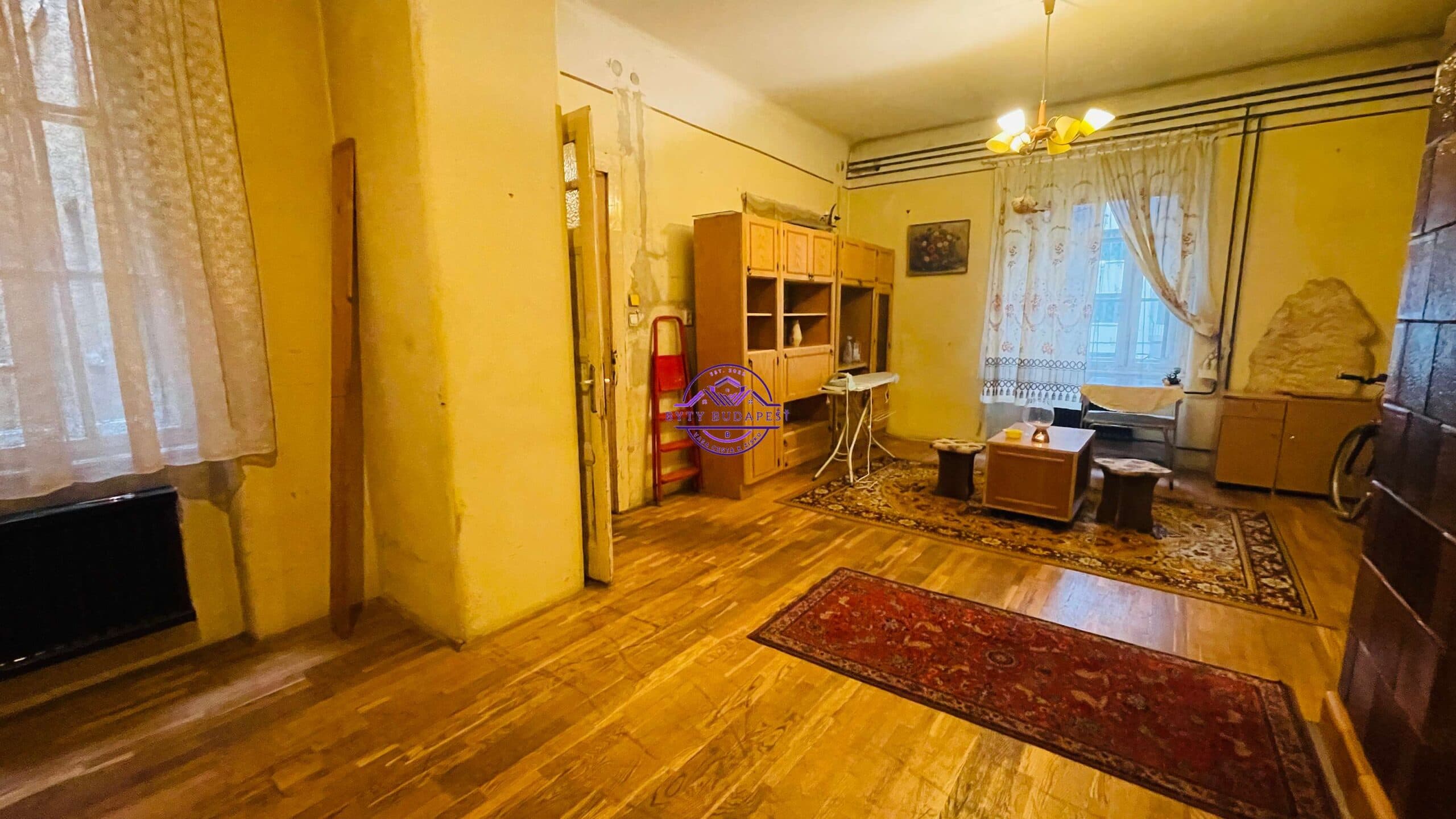 09 Na predaj: 4-izbový byt na prestížnej adrese Mester utca, IX. obvod Budapešti